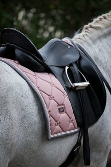 Equestrian Stockholm Pink pearl zadelpad dressuur