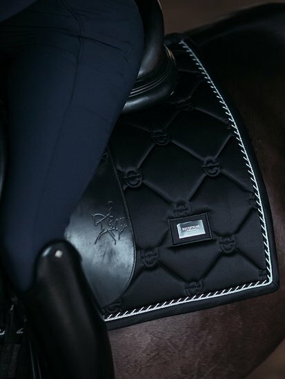 Equestrian Stockholm Black edition Dressuur