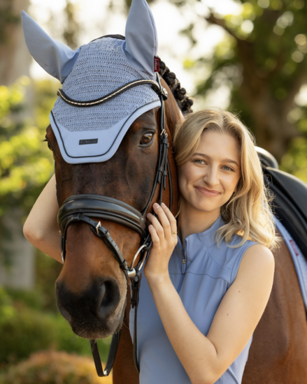 Le Mieux Essence  Vliegenoortje Powder Blue - Full