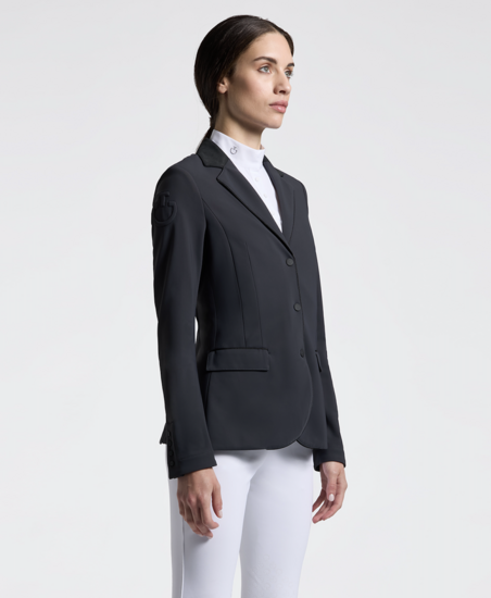 Cavalleria toscana GP zip wedstrijd jas CHARCOALet knopen, twee voorzakken en is verfijnd door een alcantara kraag en contraste