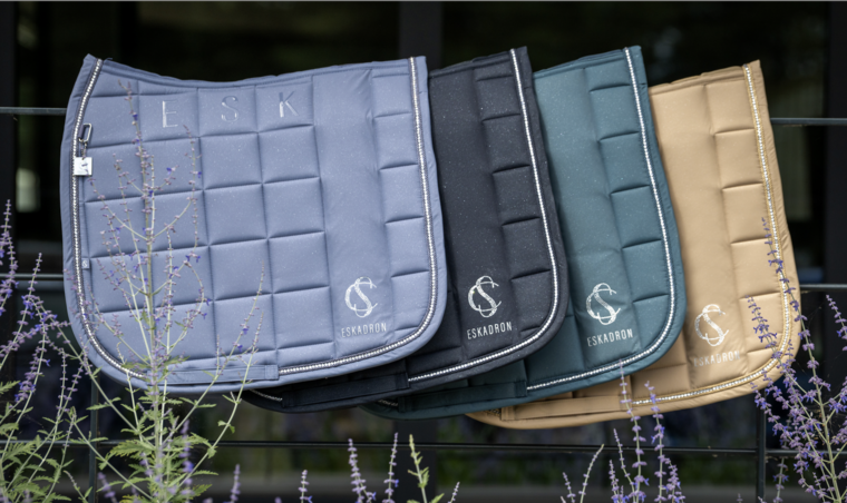 Eskadron zadeldek dressuur Big Square Classic sparkle '26 navy