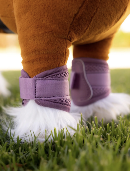 Kleur afstemmen als een professional met deze ademende mesh brushing boots voor je Toy Pony.