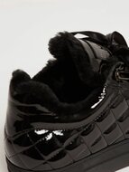 Kingsley sneaker JOY met zwart schapenbont 