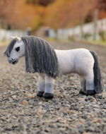 Le Mieux toy pony knuffel Blanca