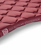 Equestrian Stockholm zadeldek  dressuur Amber Rose
