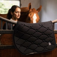 Samshield zadeldek zwart Swarovski JUMP