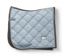 Equestrian Stockholm Ice Blue dressuur zadeldek 