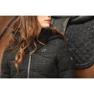 Anky  gevoerde korte winterjas  zwart Chanel-stijl boucl&eacute; stof 