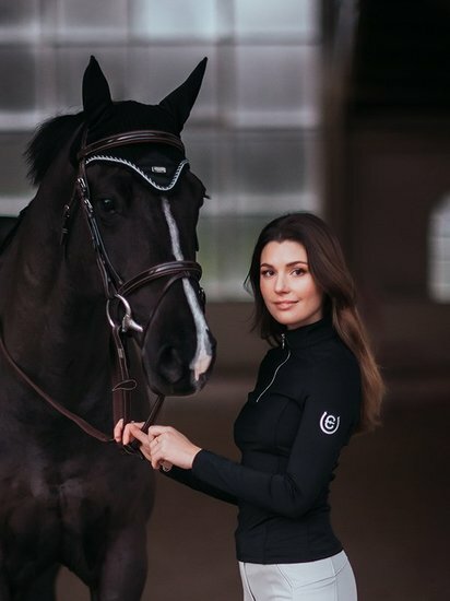 Equestrian Stockholm vliegen oortje black Edition 