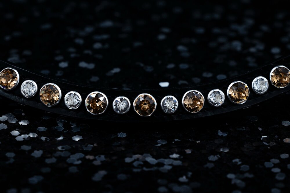 Monère mat zwart frontriem classic Colorado topaz -  crystal