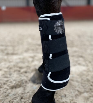 IndraHorse FANTASY zwart/wit