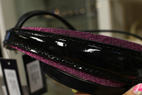 Monère Neusriem trens zwart lak Fabric - HOT PINK 