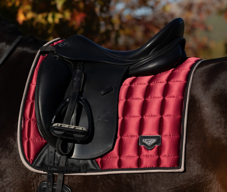 Le Mieux zadeldekje  classic Loire dressuur Ember MAAT COB