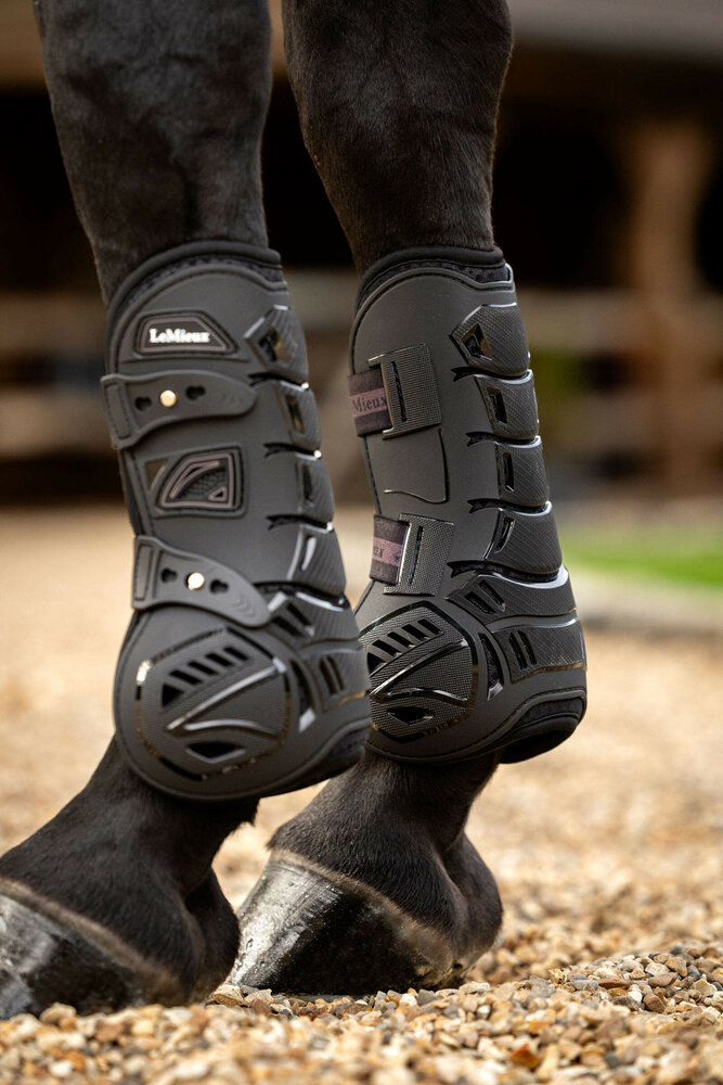 Le mieux Motion Cool Tendon Boots Zwart