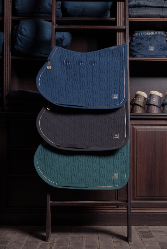 Eskadron zadeldek dressuur Softshell Emblem Heritage '24 Zwart Full