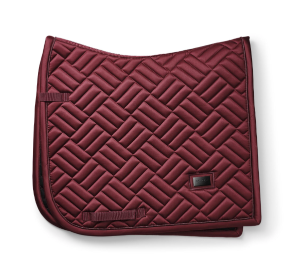 Equestrian Stockholm modern zadeldek  dressuur Bordeaux