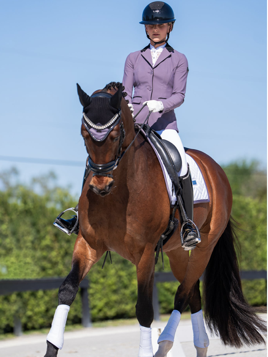 Equestrian Stockholm zadeldek  dressuur Modern White dark Violet 