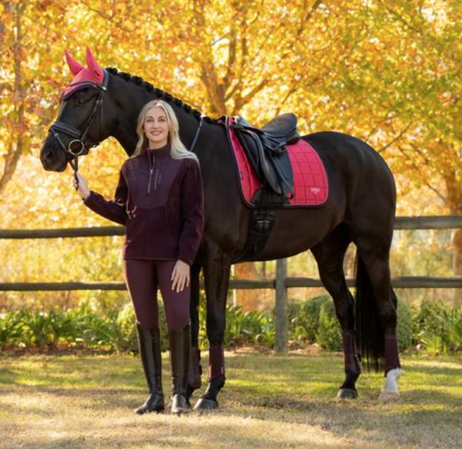 Le Mieux zadeldekje  classic Loire dressuur Cranberry 