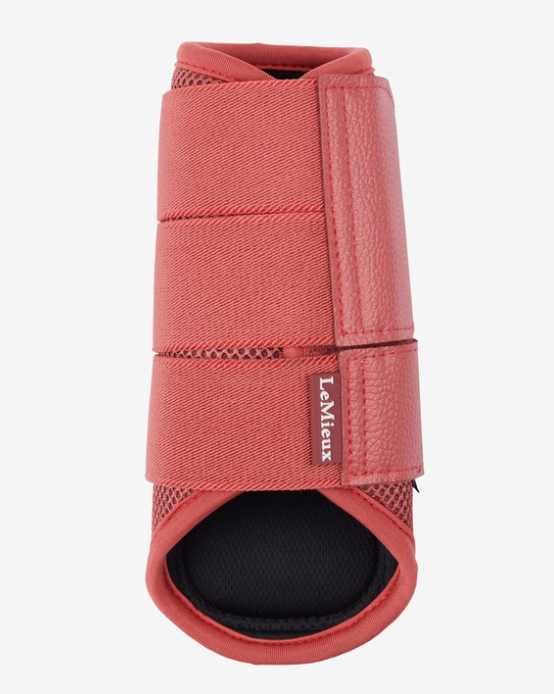 Le Mieux Arika Mesh Brushing Boots Cranberry