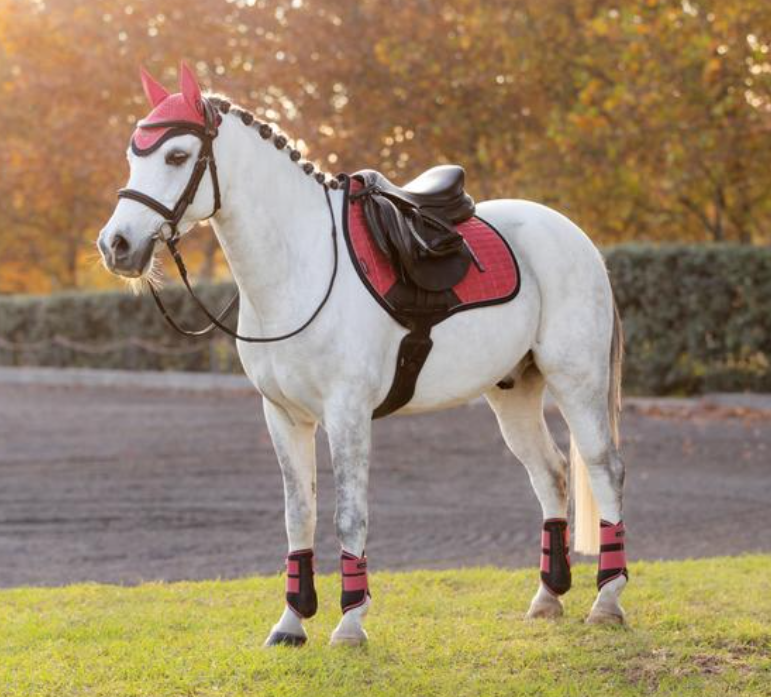 Le Mieux MINI CC zadeldekje Cranberry