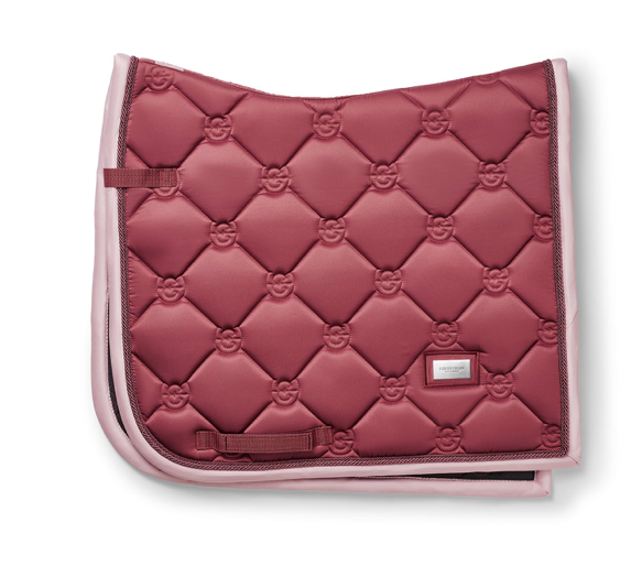 Equestrian Stockholm zadeldek  dressuur Amber Rose