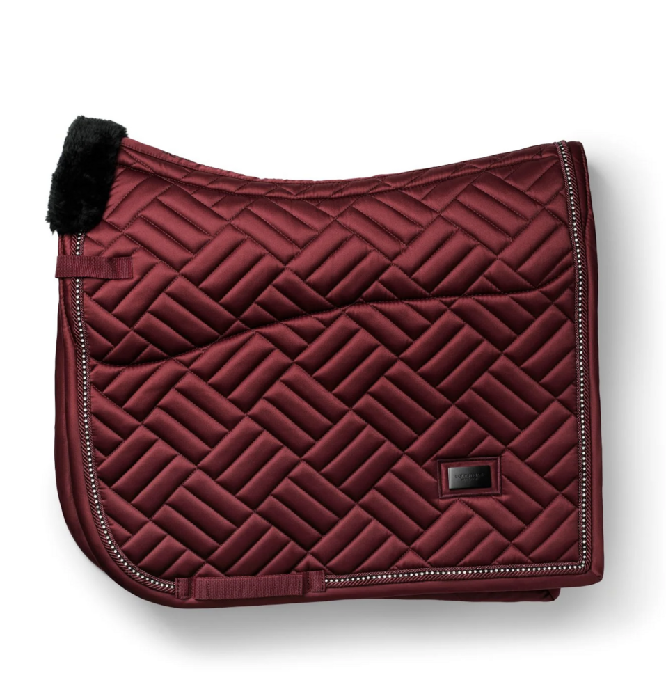 Equestrian Stockholm zadeldek  dressuur Vegan Fur Crystal bordeaux