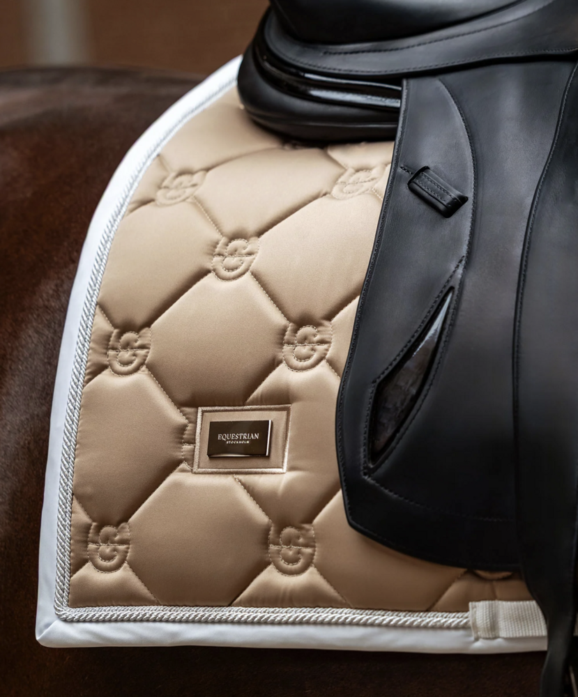 Equestrian Stockholm zadeldek dressuur CLASSIC Sand