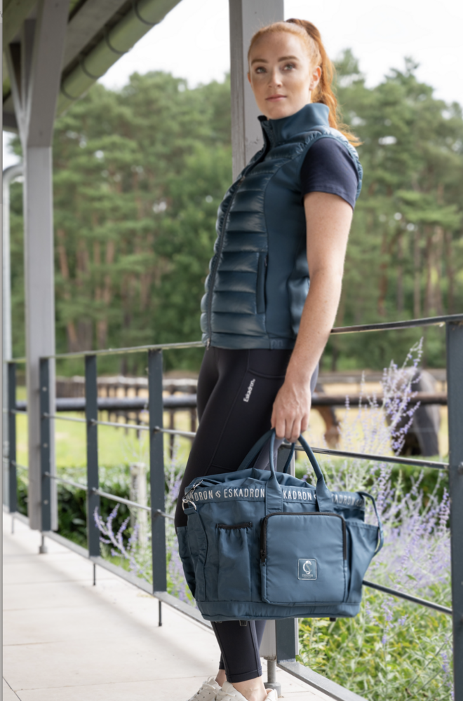 Eskadron poetstas classic 26 Ocean