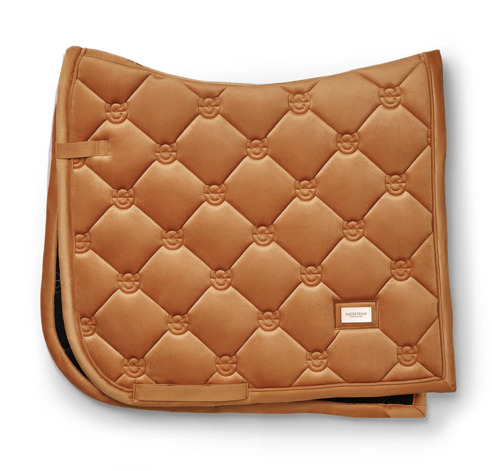 Equestrian Stockholm zadeldek dressuur Velvet Chestnut